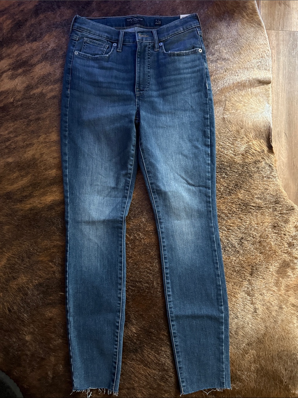 Lucky Brand Women's Skinny Jeans in Dark Blue Wash